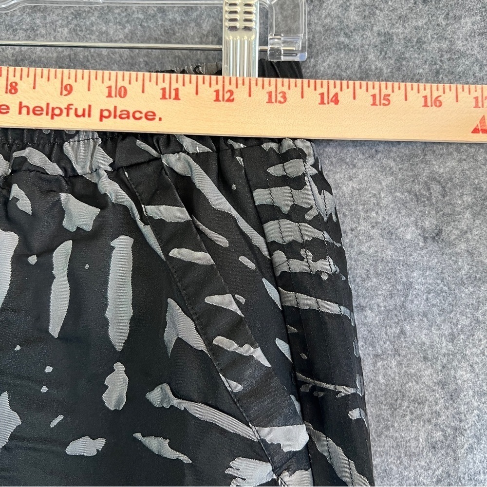 BLANC NOIR Animal Print Camo Cargo Jogger High Rise Black Silver Size Small - Picture 8 of 12